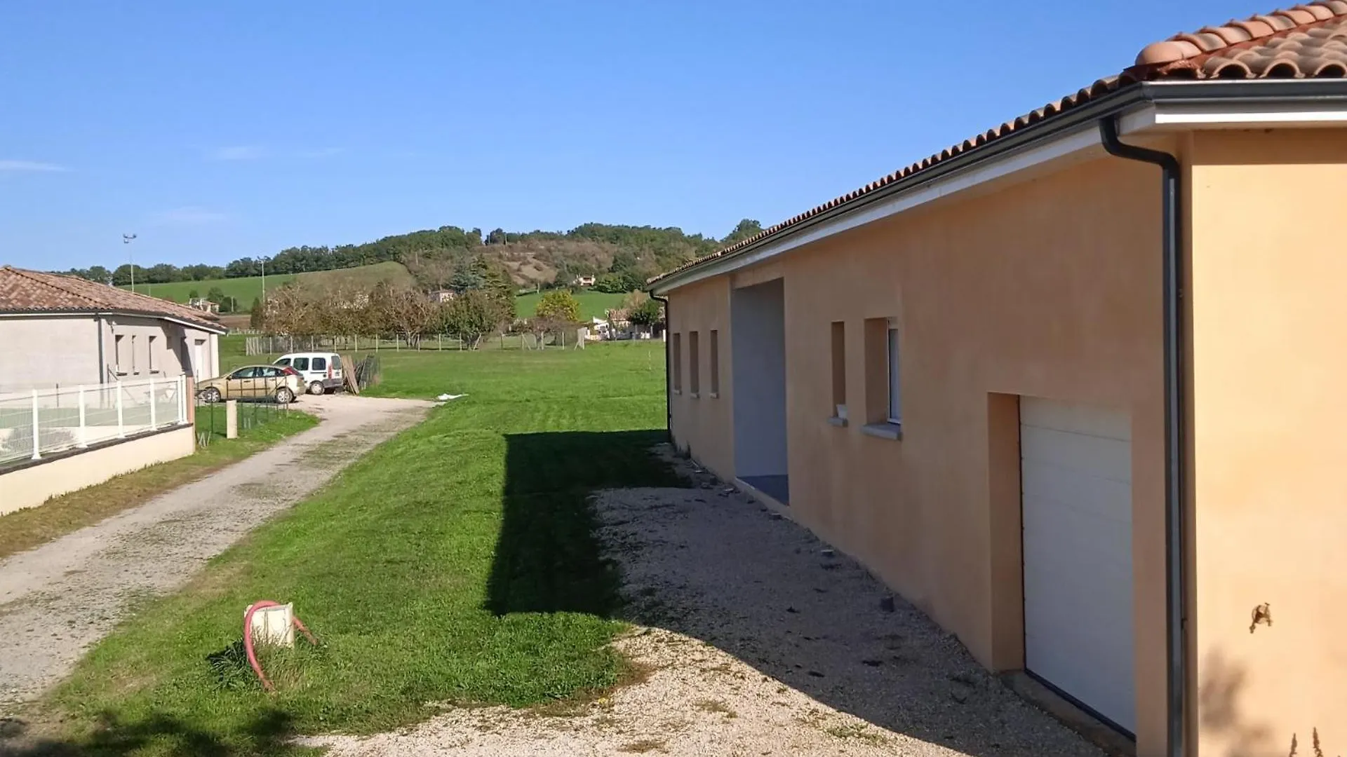 La Villa Des Muriers Tres Spacieuse Dans Un Environnement Calme France